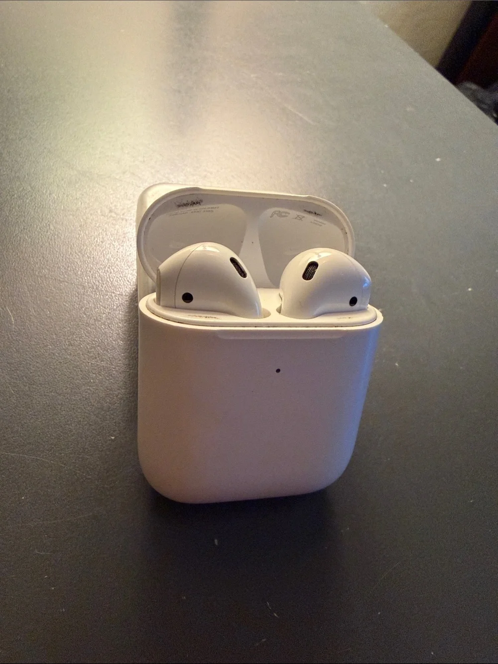 Apple AirPods